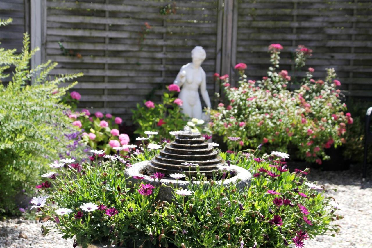 Hine Bakke Bed And Breakfast Rudkøbing Extérieur photo